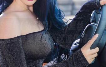 AISS爱丝(钻石版) – 裤里丝，松果儿的最新写真集更新，这波值得一看！
