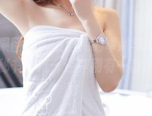 GIRLT果团网 – 王语纯的卓越车间美图：玩玩秘书壁纸，还真别有一番风味！