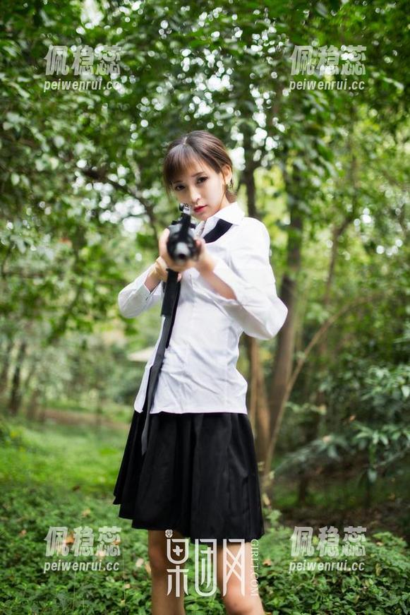GIRLT果团网-莫雅淇 GIRLT果团网 - 莫雅淇的夏天私拍合集,抱歉我又要抖机灵了