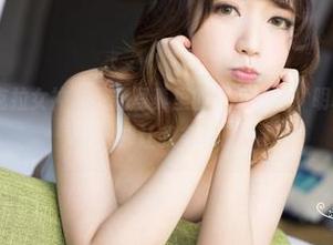 KelaGirls克拉女神 – 最新写真里的曼琼红裙，明明就只是个裙子，却让我多想了…