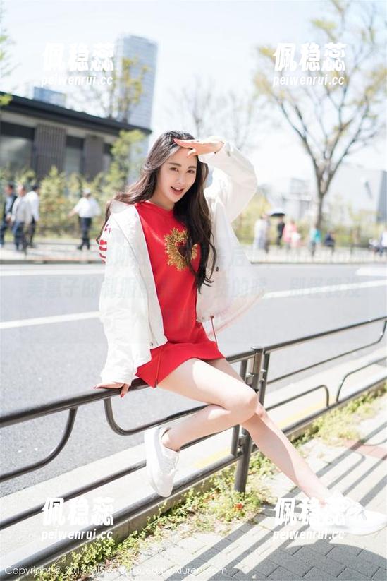 MiStar魅妍社-Mieko林美惠子 MiStar魅妍社 - 不看会后悔,Mieko林美惠子的制服图集,免费的哦,别怪我没通知你!