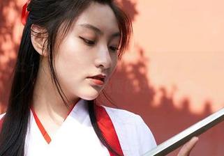 MiiTao蜜桃社 – 爱丽莎Lisa的私人眼镜图集：拍照的理由就只是…因为这眼镜好看！