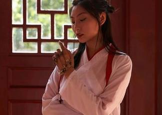 MiiTao蜜桃社 – 坐着看最新的许思铭和服合集，真心关系不一般啊。
