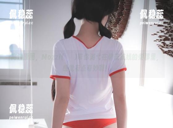 高清原图，Mozzi(모찌)带你游弋在碧蓝航线的柴郡里，感觉有点奇妙啊！