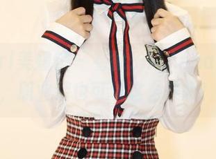 MyGirl美媛馆 – 看徐子琦Anna的写真，职业装也可以这么养眼！