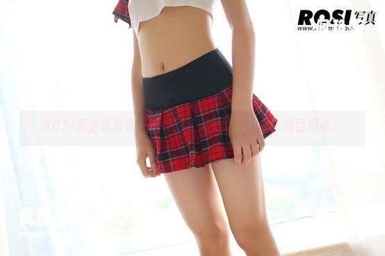 ROSI职业装高清：这身服装究竟能让多少人刮目相看？