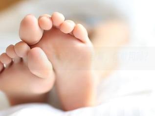 女王的冷艳：ROSI壁纸合集，你敢用吗？