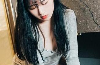 图册里藏着多少Sonson(손손)的瑜伽神技？等我慢慢翻！