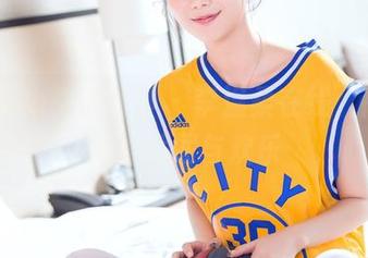 TouTiao头条女神 – 李温柔在线，高清少女的委屈与欢乐