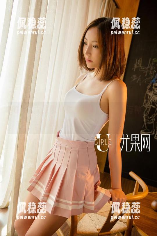 UGirls尤果网 - 张馥棋的兔女郎，有种“该放点壁纸了”的感觉