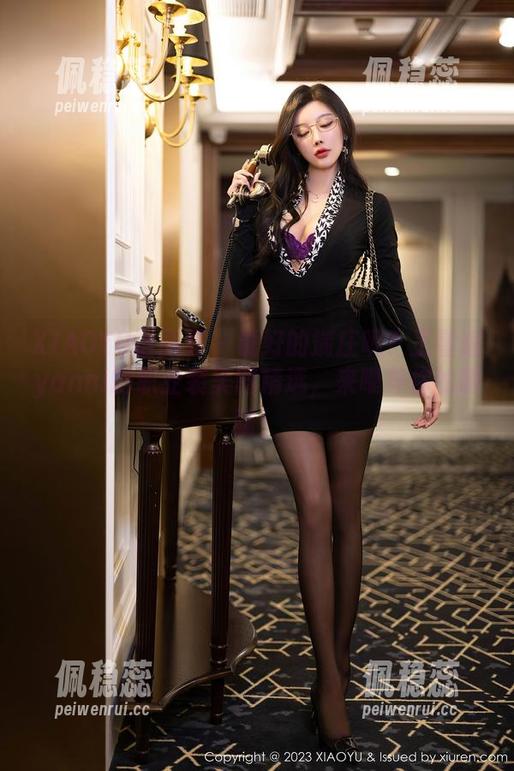 XIAOYU语画界 - 说好的端庄呢？王馨瑶yanni的职业装美图精选，来喂养你的眼睛！