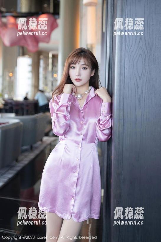 Xiuren秀人网 - 连体衣也能穿得如养乐多DoDo般可爱？原图保证让你嘴角上扬!