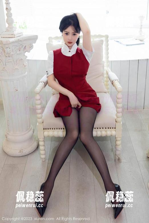 Xiuren秀人网 - 夏晓Maggy的镂空写真，轻描淡写中藏着什么小暗示？图集先放这里。