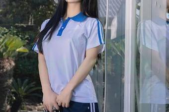 Xiuren秀人网 – 小Kiki的套装合集，看她的衣柜满满的可能性