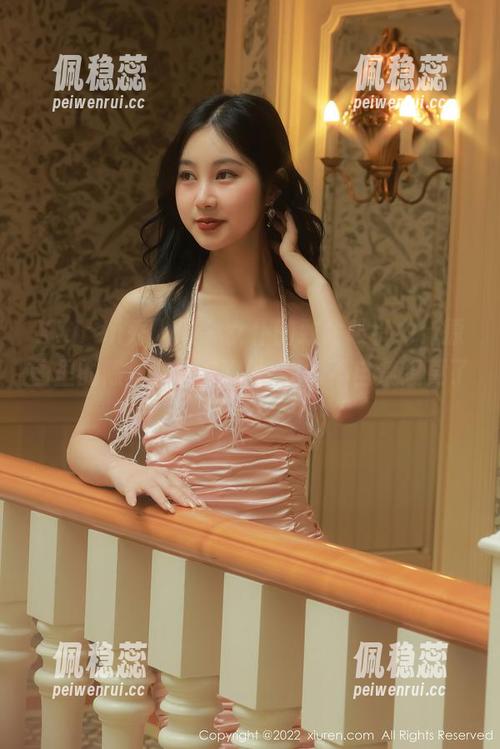 Xiuren秀人网 - 女仆的致命吸引力，原图里的陈雅漫VICKY让我情不自禁想更了解一下。
