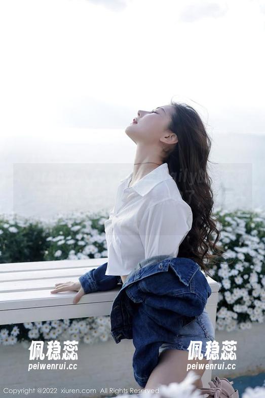 Xiuren秀人网-顾楚楚Maily Xiuren秀人网 - 顾楚楚Maily的连衣裙:免费的夏天图册,真是太软了,像云一样!