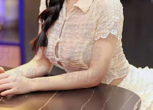 YouMi尤蜜荟 – 说实话，是小逗逗穿上水手服，只能用美图来形容，快来下载，成为和我一样的迷弟吧！