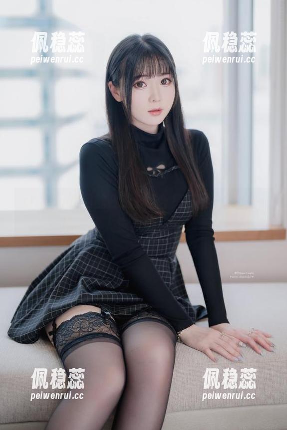 shimo霜月的BB泳装合集，为什么这一拍会让人觉得海浪也害羞？