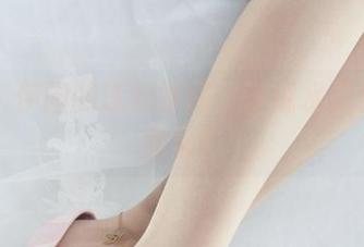 丽柜 – 伊园的泳池原图：谁说水里只藏了鱼呢？