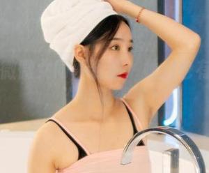 丽柜 – 微微女同事资源：她们也有另一面，谁能说得准！