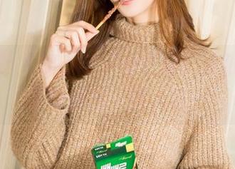 克拉女神 – 啊，芊芊的红裙！这张图片资源咋能这么迷人呢？
