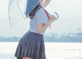 兔玩映画的白丝高跟鞋，这画面，真得仔细欣赏美图里的每个细节。