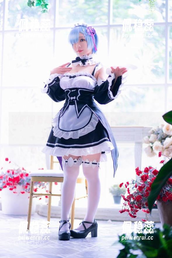 这原图有毒，千寻大人独家的MomoYaoyorozu，总是想看更多