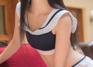 头条女神 – JennyR的在线图集，情绪人像，但我在想她有没有过得比我好？