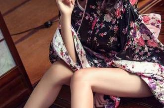 头条女神 – 谁能拒绝王竹的镂空私房图包，除了不要做计划？