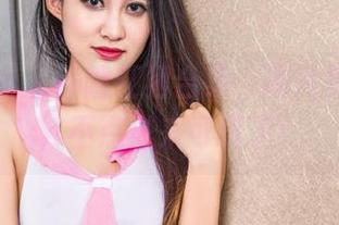 头条女神 – 钟晴红裙合集，图片更是佛系，不点进来可惜了！