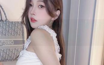 再一次观看小小奶瓶儿‘迦南’：脑海里闪现的画面来自梦里的花海吗？