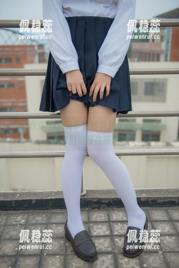 少女秩序 - 又是小葵的自拍更新，原图留给你们慢慢品味哦～