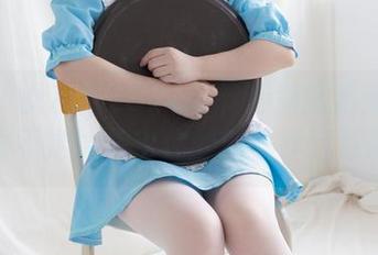 发现少女秩序2022春节特别期最新图包，说不定能找出你的新年幸运色哦！