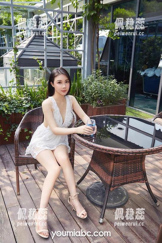 尤蜜荟 - H杯陈若初的神奇图片，迷人与危险其实没啥区别吧？