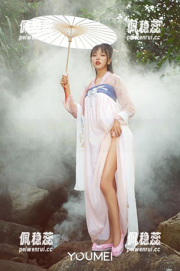 尤蜜荟 - 黄乐然与她的连体衣合集——这也是一种勇气吧