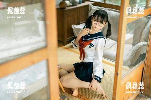 幼水铃衣的晨醒作品：那种只想赖床的满足感