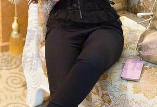 推女郎 – 杨伊这条白裙写真集，下载前请问好你的审美，不要方！