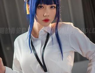 拿走无影喵喵的青蛇自拍，来杯美图和图包，HOLD住整个夏天！