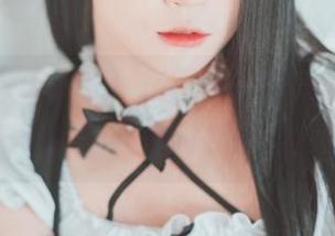 不仅是“天台”，在图库里的每一寸空间，普美Bomi(보미)都散发着迷人的气息