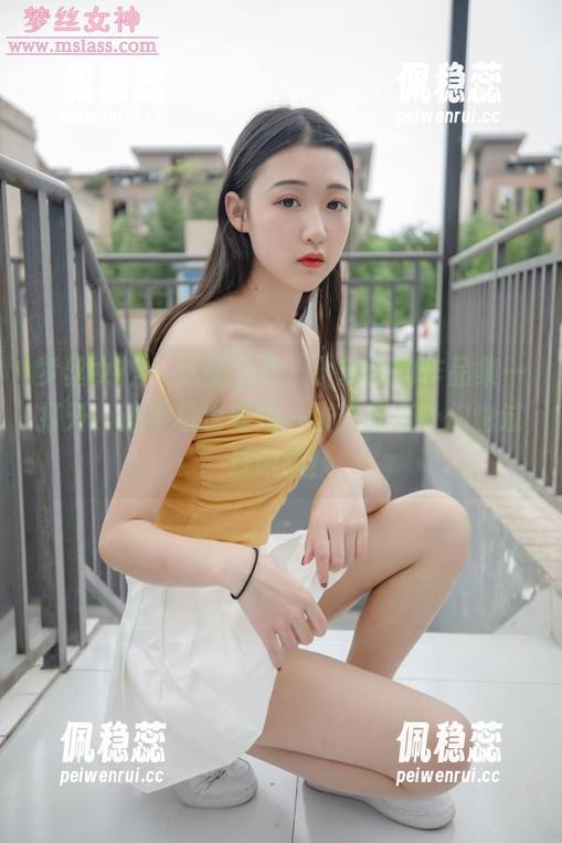 梦丝女神 - 这腿太美，小糖心的作品集一打开，连手机也要拍一张！分享让你也过过眼瘾！