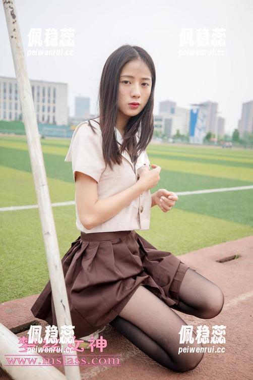 梦丝女神 - 高清打不开哲学，花月舞的女孩倒影