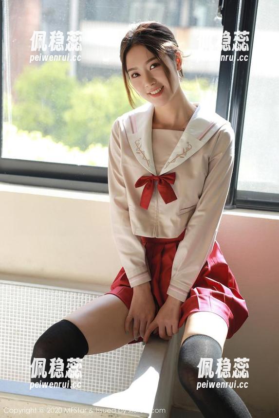 模范学院-奈美nana 模范学院 - 奈美nana与她的美图剧情,瞬瞬都是你的观众