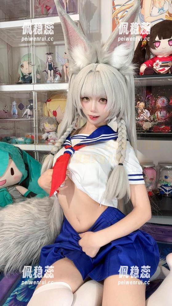 白栎Shirly和她的图包，这流萤女仆的崩坏让我不禁想多看几遍。
