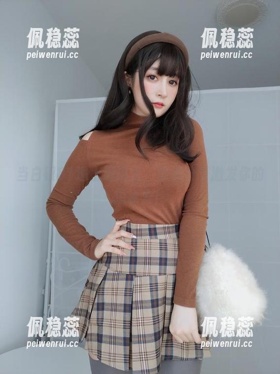 当白银81遇上通讯官，图集分享激发你的想象力！