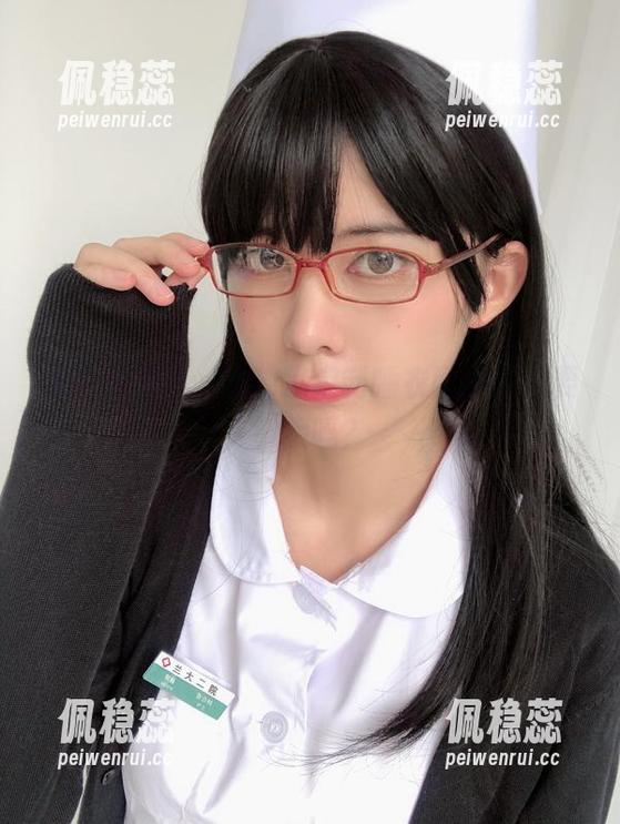 眼酱大魔王w的独家定制睡衣图集，想要链接吗？