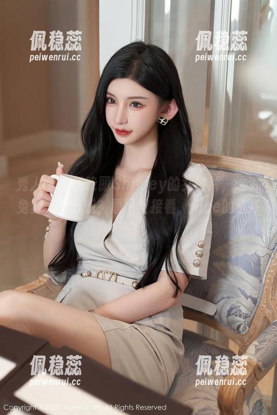 秀人网 - 伍晓丽Shirley的女神片，谁说免费就没诱惑？原图直接看，nice的选择！