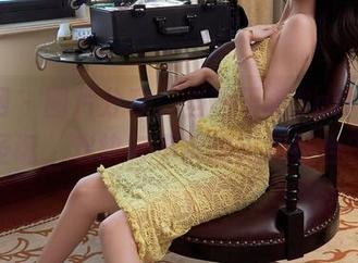 秀人网 – 图片分享：当周于希Sally遇见圣诞，欢快与不解的完美结合？