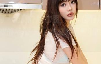 秀人网 – 奶酥的JK套图，带你回到那个无忧无虑的年代……谁说成年话题不能轻松点？