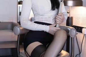 秀人网 – 尹甜甜女神的私拍，资源让人心甘情愿沉迷无可自拔