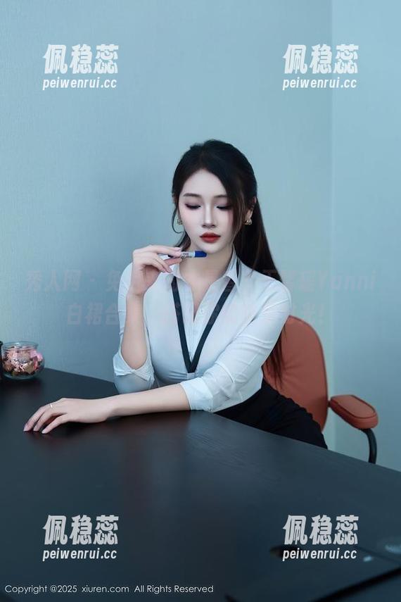 秀人网-王馨瑶Yanni 秀人网 - 免费来的才是香,王馨瑶Yanni白裙合集,搭配你的快乐时光!